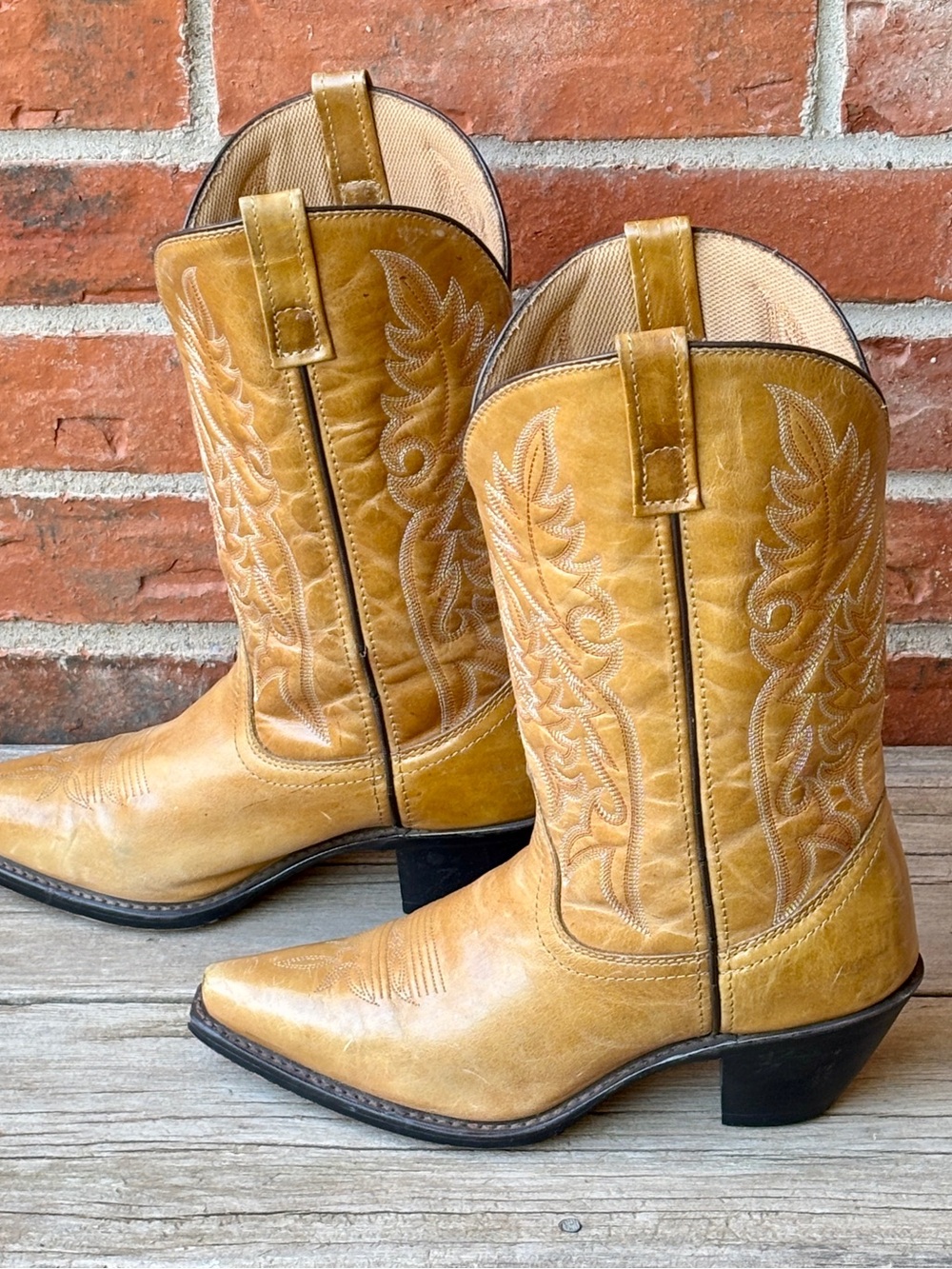 Laredo Women's Tan Blonde Leather Western Cowboy Boots 9M